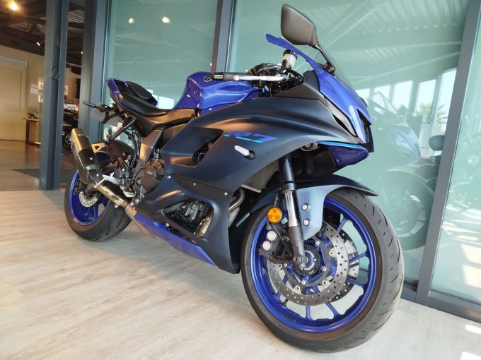 YAMAHA R7 35KW 4