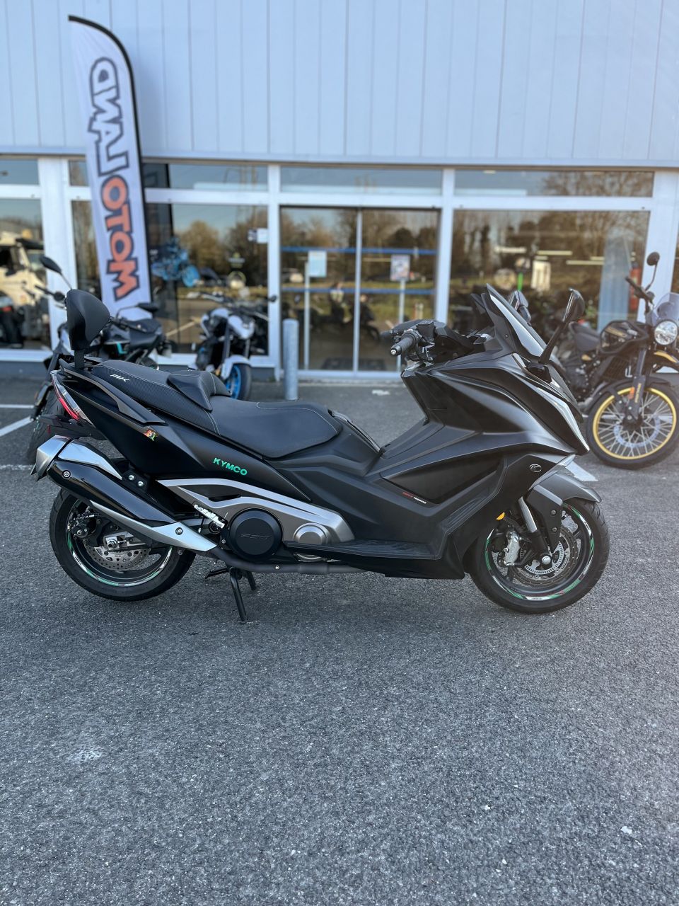 KYMCO AK 550 4
