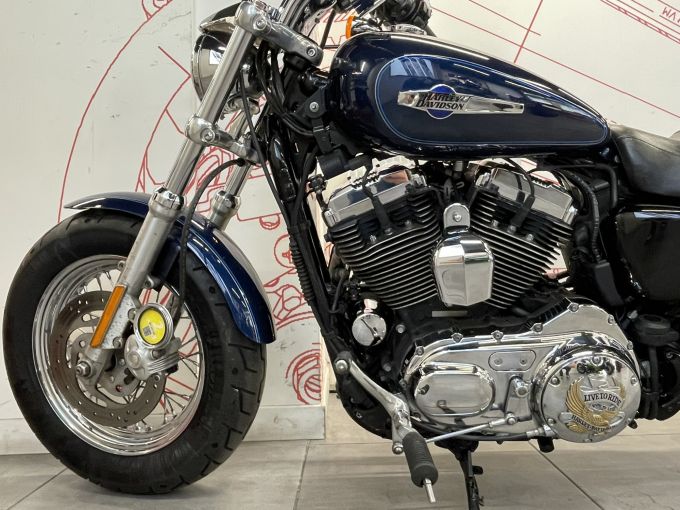 HARLEY-DAVIDSON SPORTSTER 1200 4
