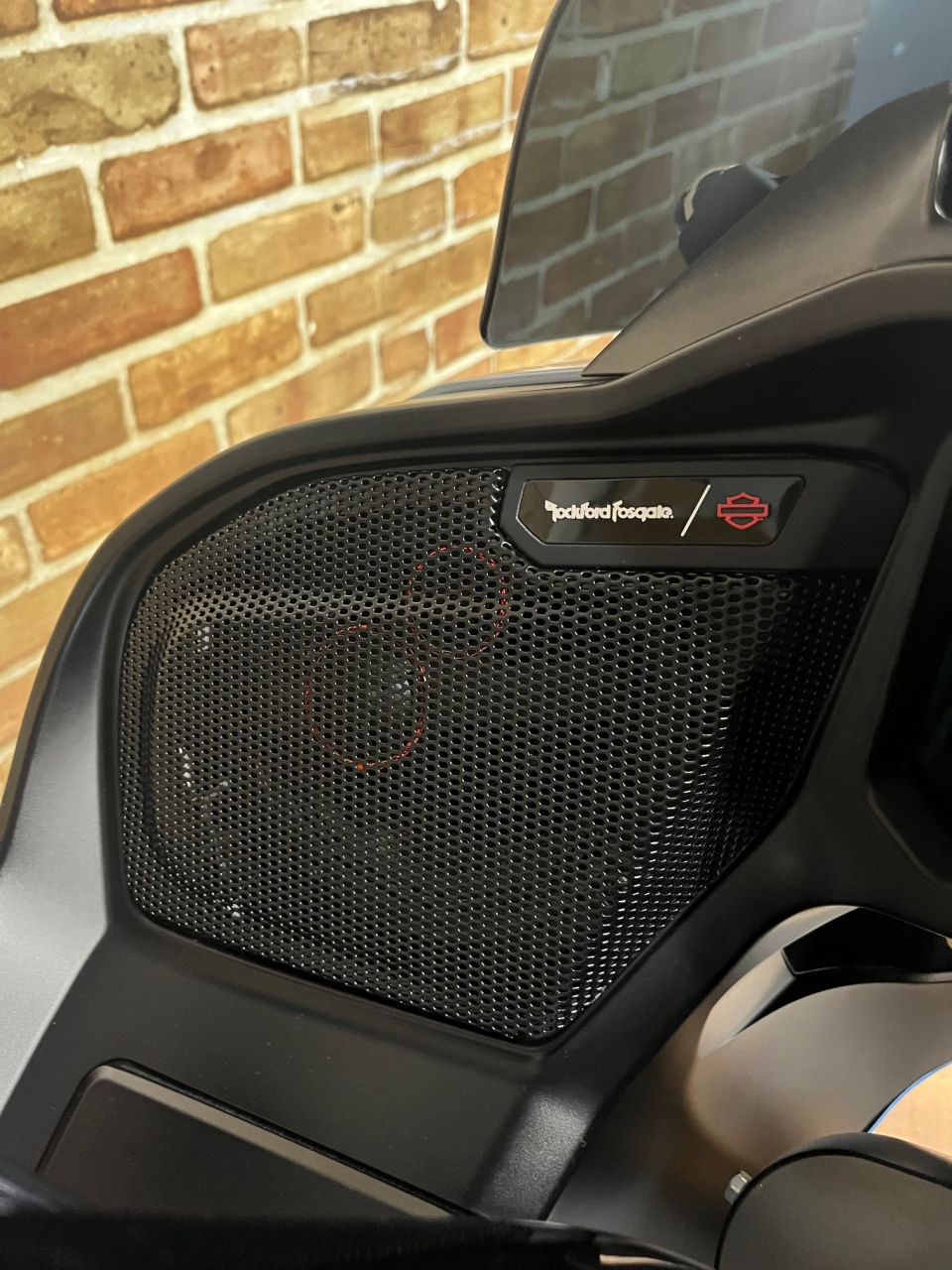 HARLEY-DAVIDSON TOURING ROAD GLIDE 1923 4