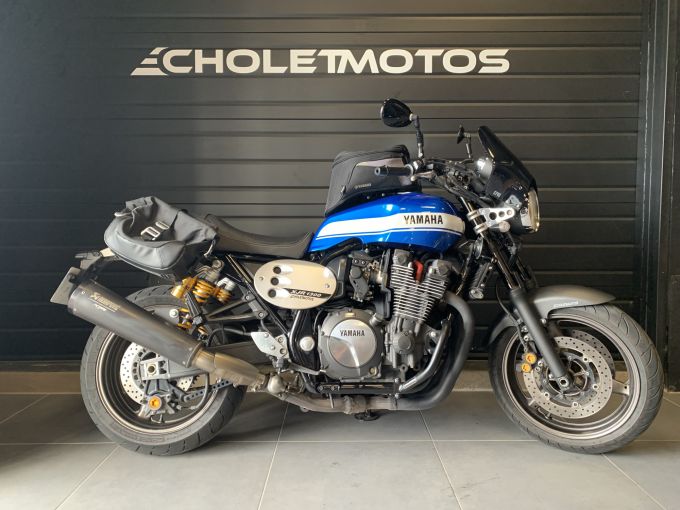 YAMAHA XJR 1300 4