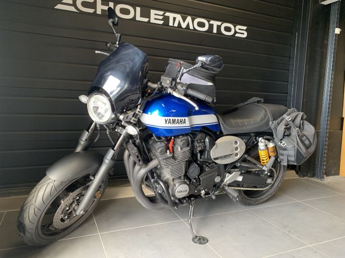 YAMAHA XJR 1300 4