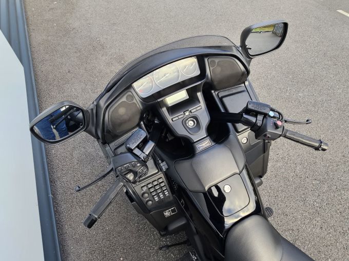 HONDA GOLDWING 1800 BAGGER 4