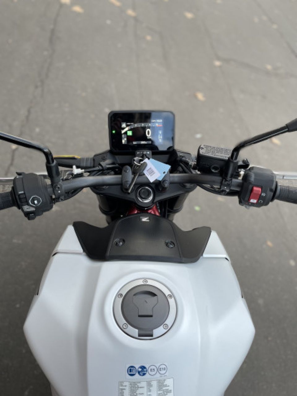 HONDA CB 750 HORNET 4