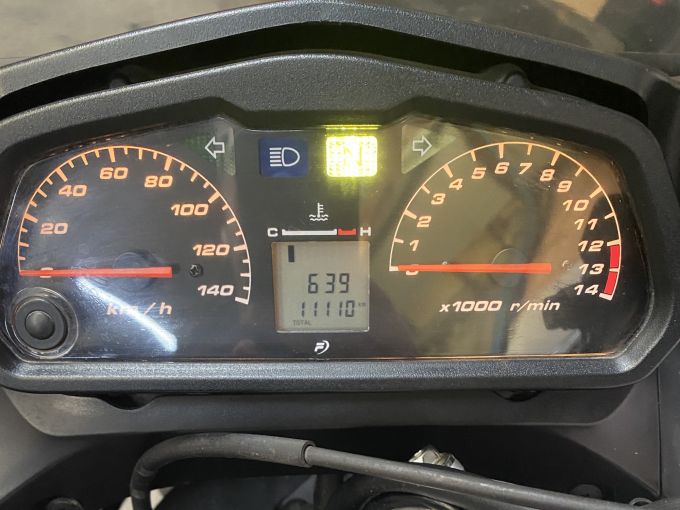 HONDA VARADERO 125 4