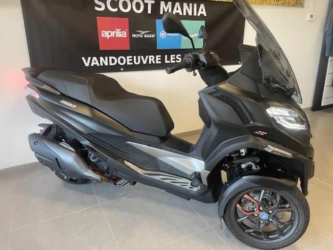 PIAGGIO MP3 530 HPE EXCLUSIVE 4