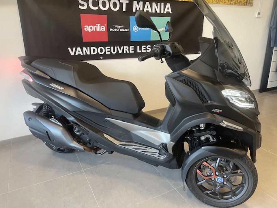 PIAGGIO MP3 530 HPE EXCLUSIVE 4