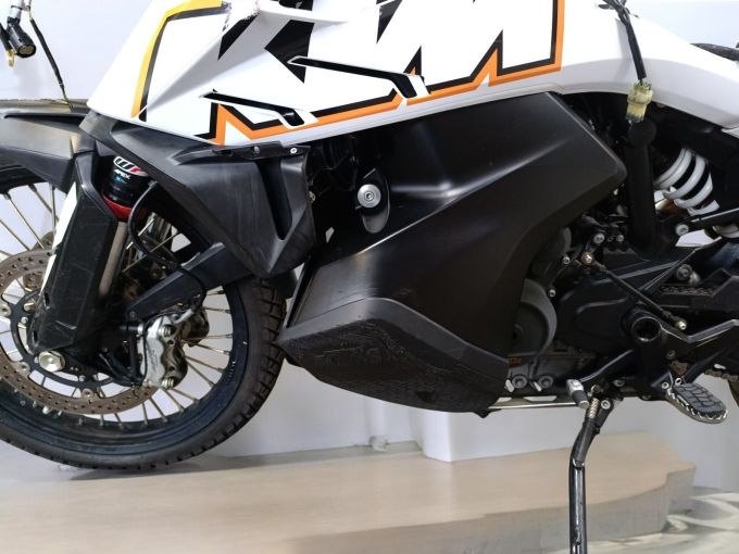 KTM 790 ADVENTURE 4