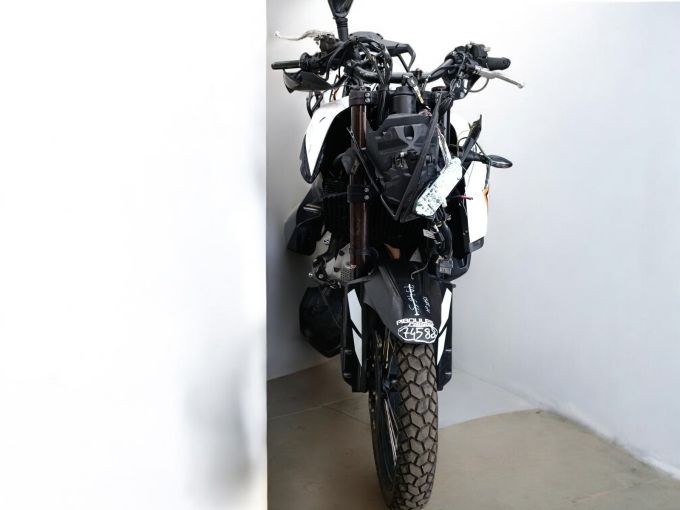 KTM 790 ADVENTURE 4