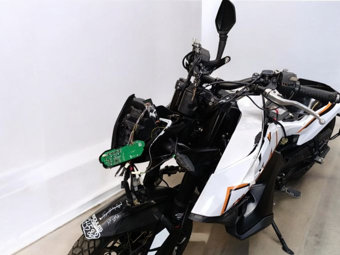 KTM 790 ADVENTURE 4