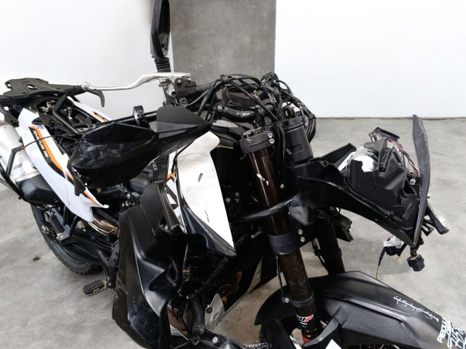 KTM 790 ADVENTURE 4
