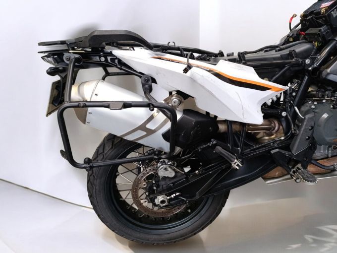 KTM 790 ADVENTURE 4