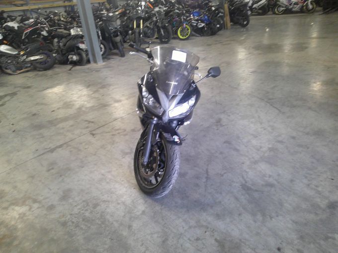 KAWASAKI ER-6 4