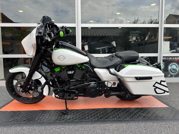 HARLEY-DAVIDSON TOURING STREET GLIDE 1868 SPECIAL 4