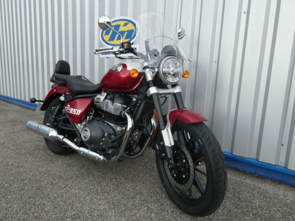 ROYAL ENFIELD SUPER METEOR 4