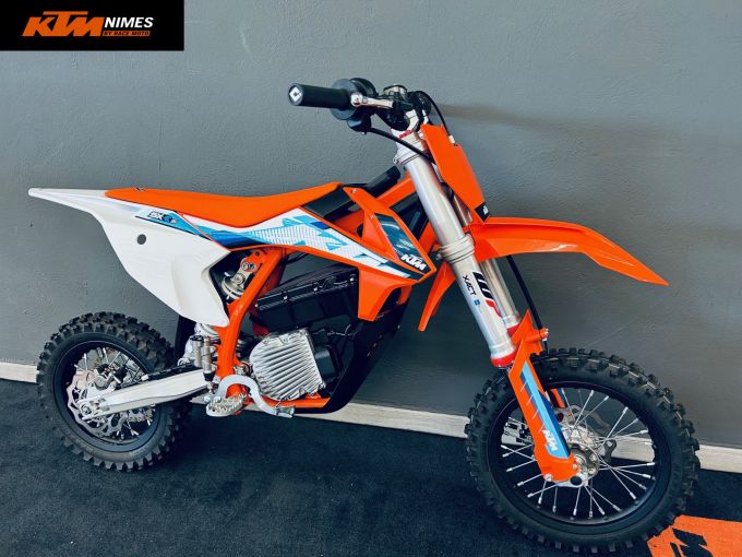 KTM SX-E 5 4