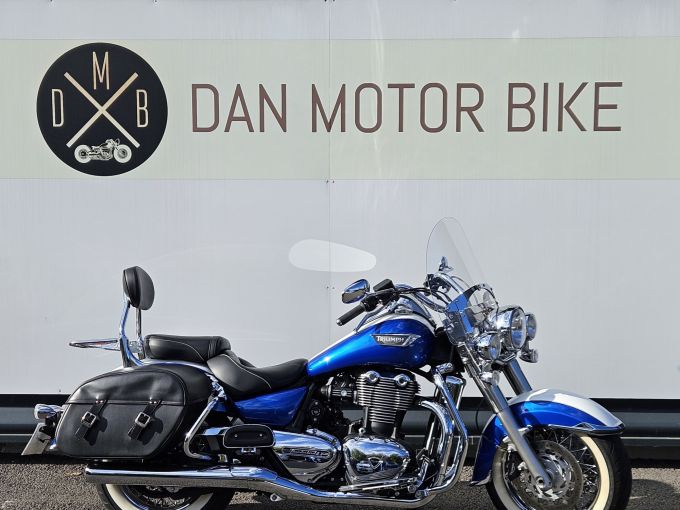 TRIUMPH THUNDERBIRD 1700 LT ABS 4