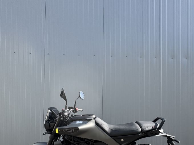 HUSQVARNA 701 ENDURO 4