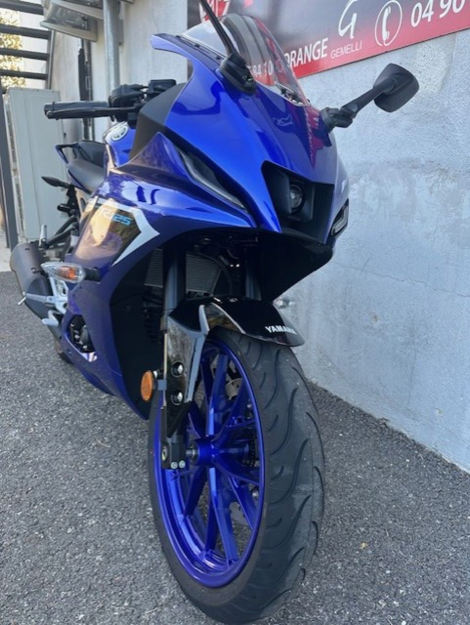 YAMAHA YZF-R 125 4
