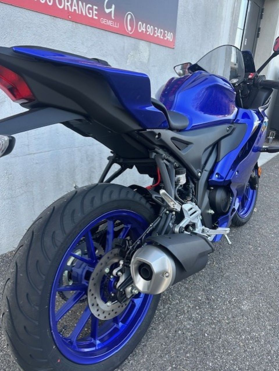 YAMAHA YZF-R 125 4