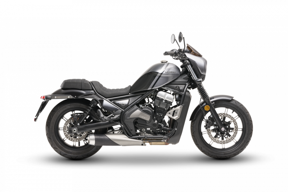 MOTO MORINI CALIBRO CUSTOM 700 4