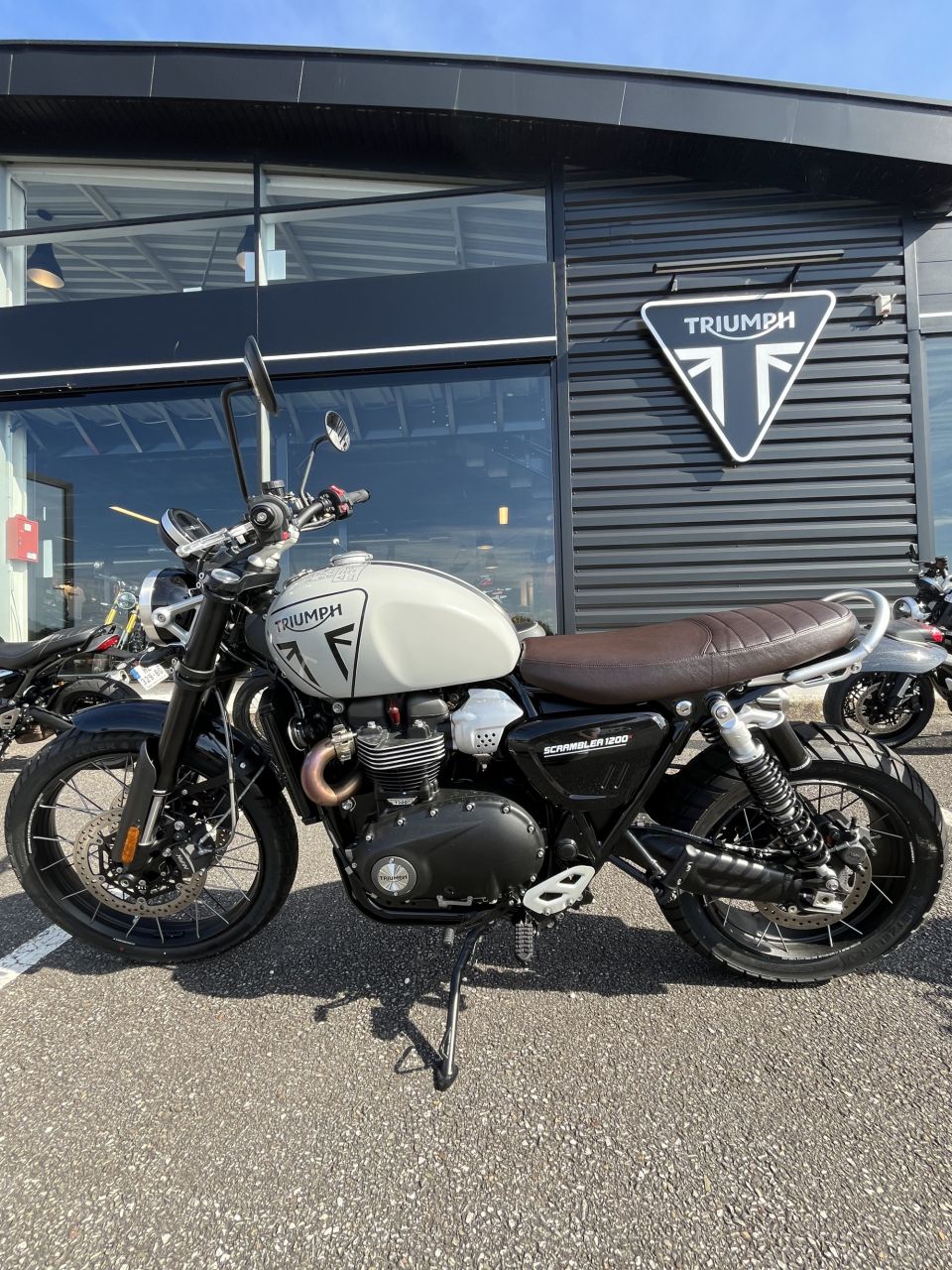 TRIUMPH SCRAMBLER 1200 4