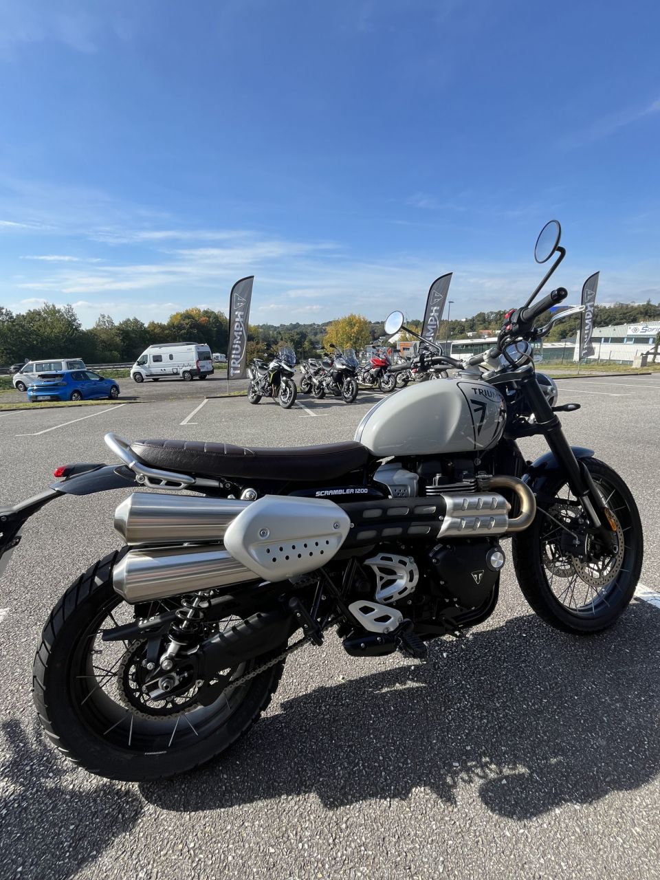 TRIUMPH SCRAMBLER 1200 4