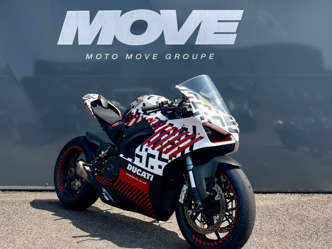 DUCATI PANIGALE 1103 V4 4