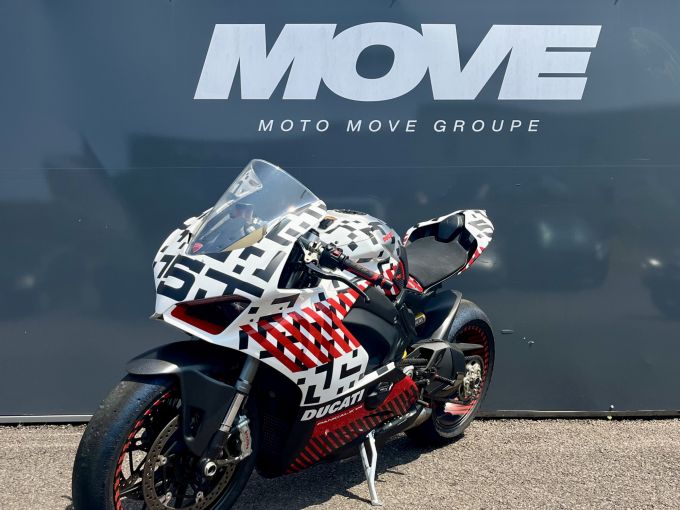 DUCATI PANIGALE 1103 V4 4
