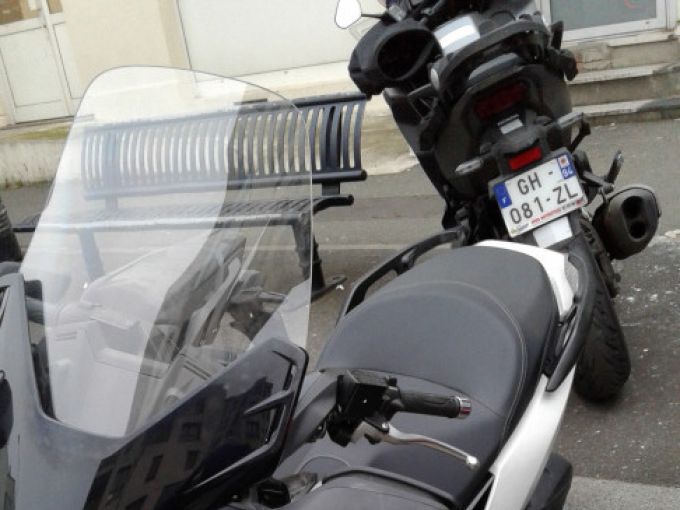 HONDA FORZA 125 ABS 4