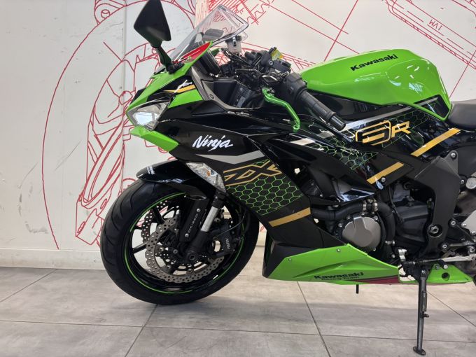 KAWASAKI ZX-6R 636 4
