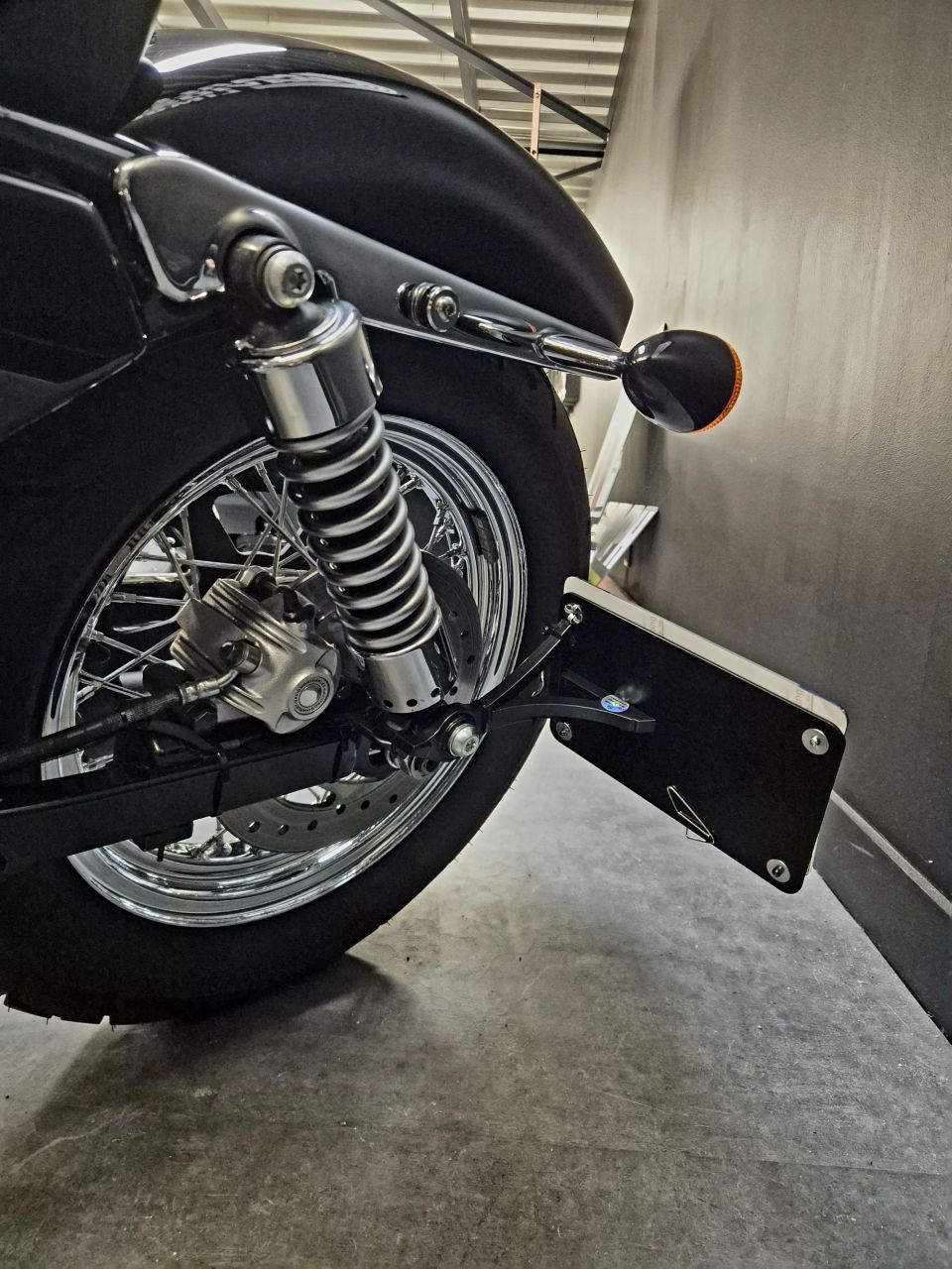 HARLEY-DAVIDSON SPORTSTER CUSTOM 1200 4