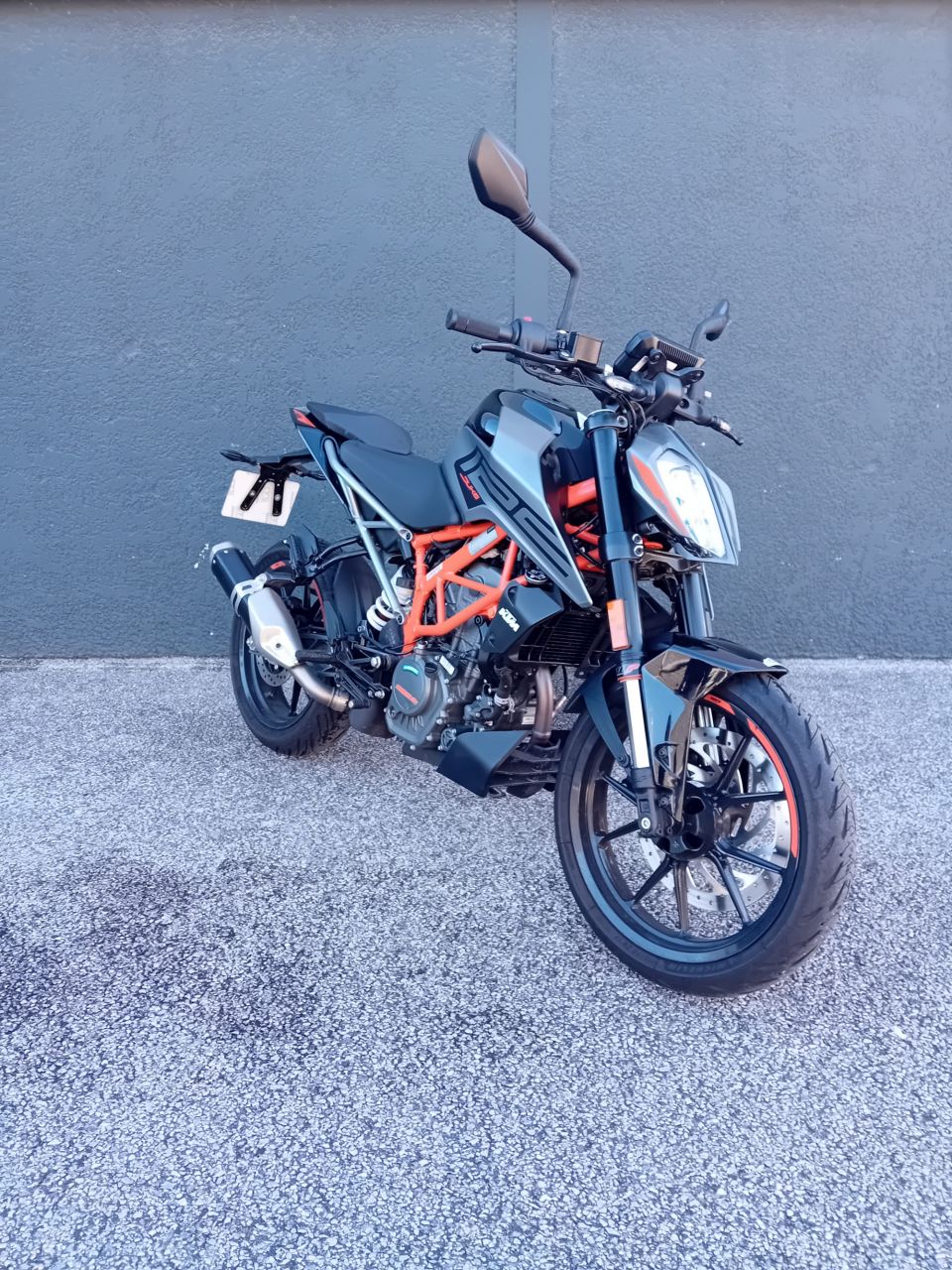 KTM 125 DUKE ABS 4