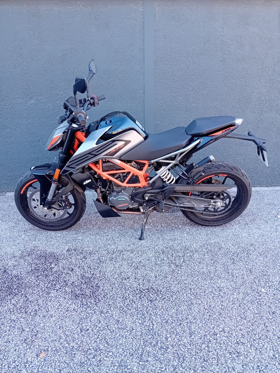 KTM 125 DUKE ABS 4