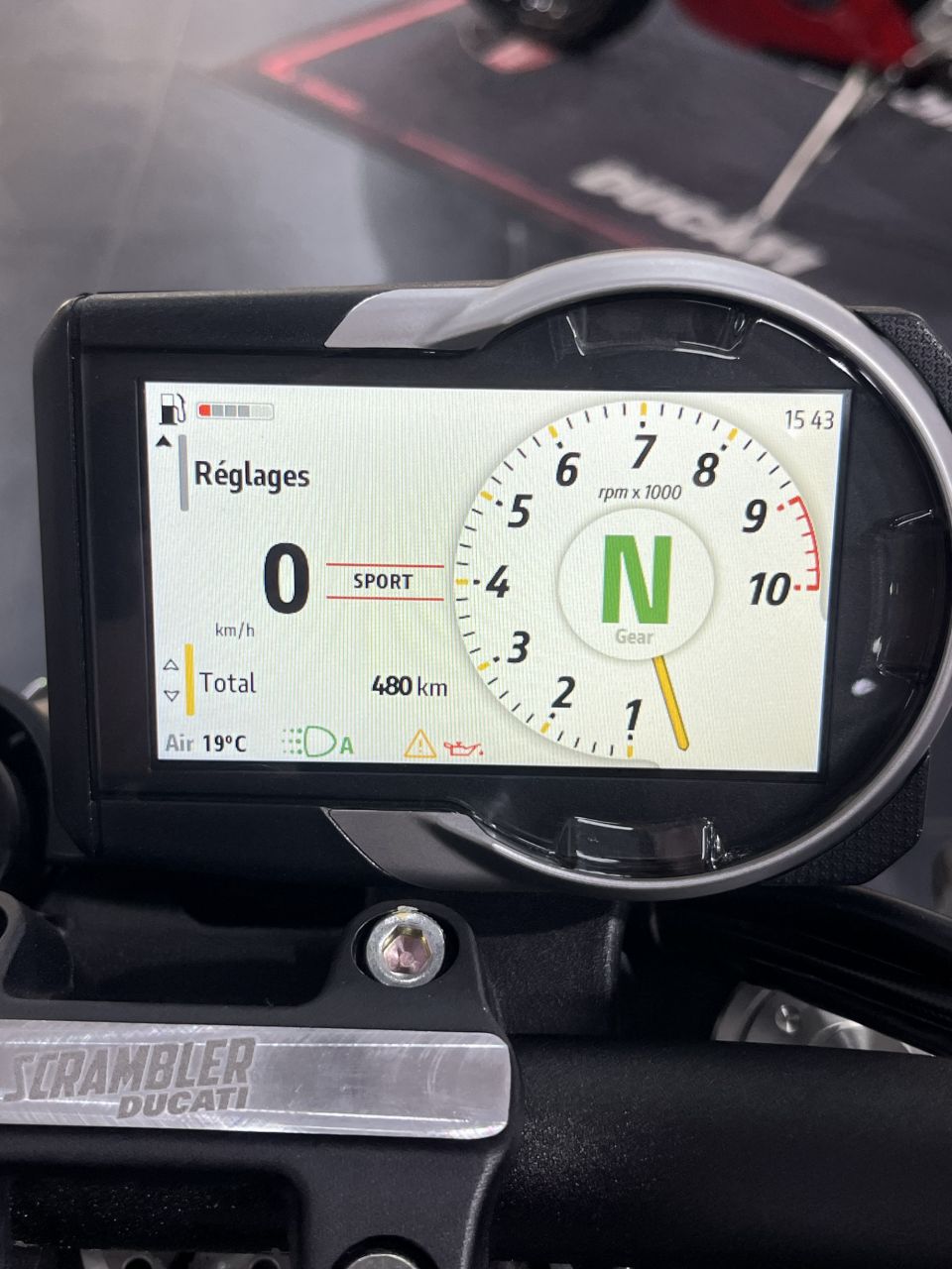 DUCATI Scrambler Full Throttle 4