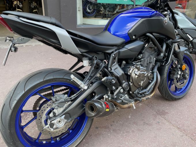 YAMAHA MT07 MT 07 4