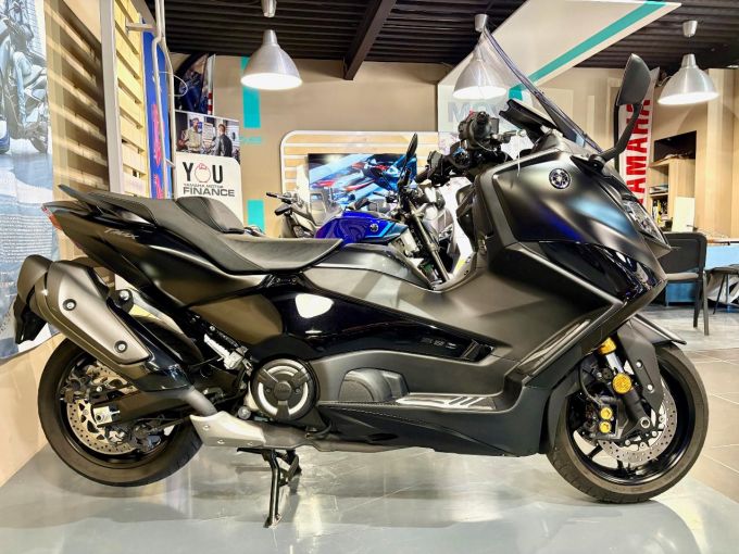 YAMAHA XP T-MAX 560 TECH MAX 4