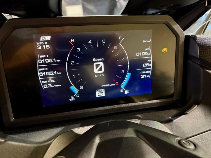 YAMAHA XP T-MAX 560 TECH MAX 4