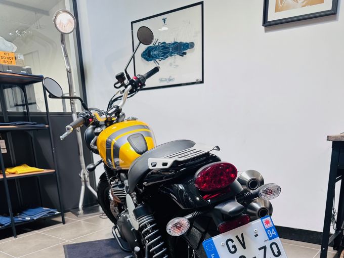 TRIUMPH SCRAMBLER 900 4