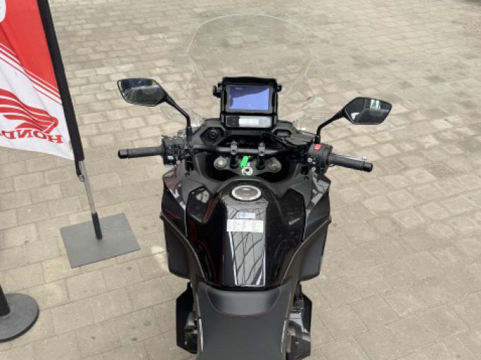 HONDA NT1100 DCT 4