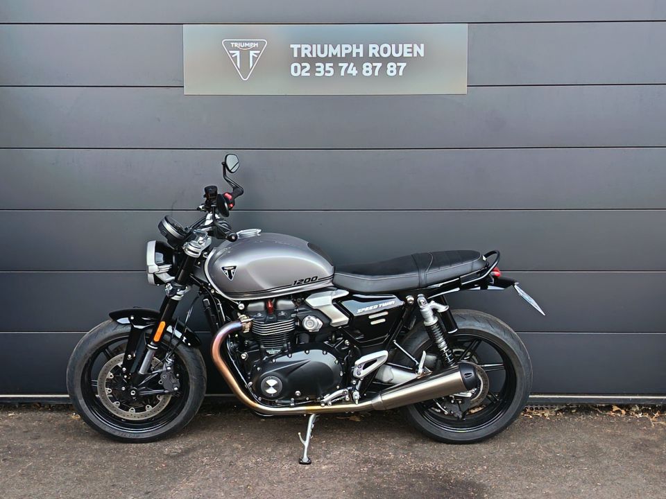 TRIUMPH SPEED TWIN 1200 4