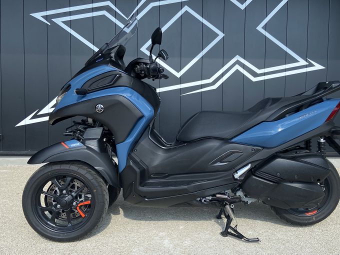 YAMAHA TRICITY 300 4