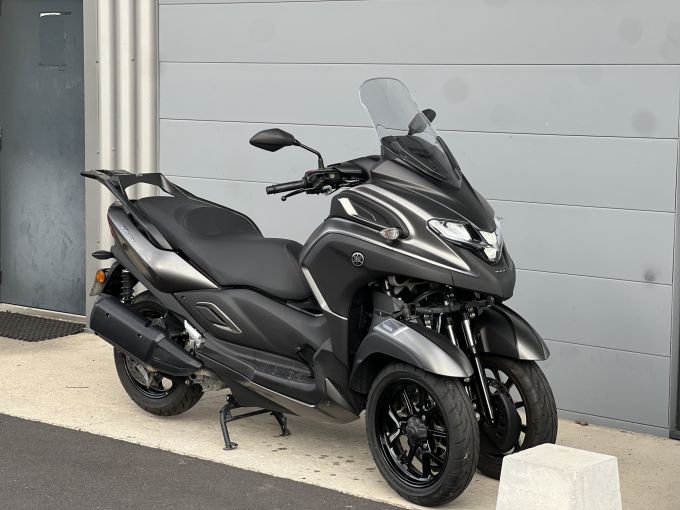 YAMAHA TRICITY 300 4