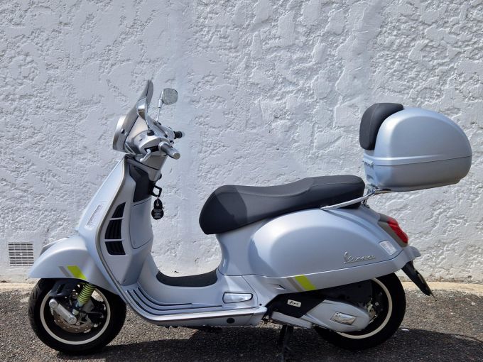 VESPA GTS 125 4