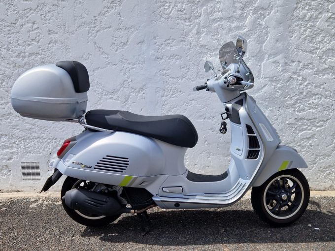 VESPA GTS 125 4