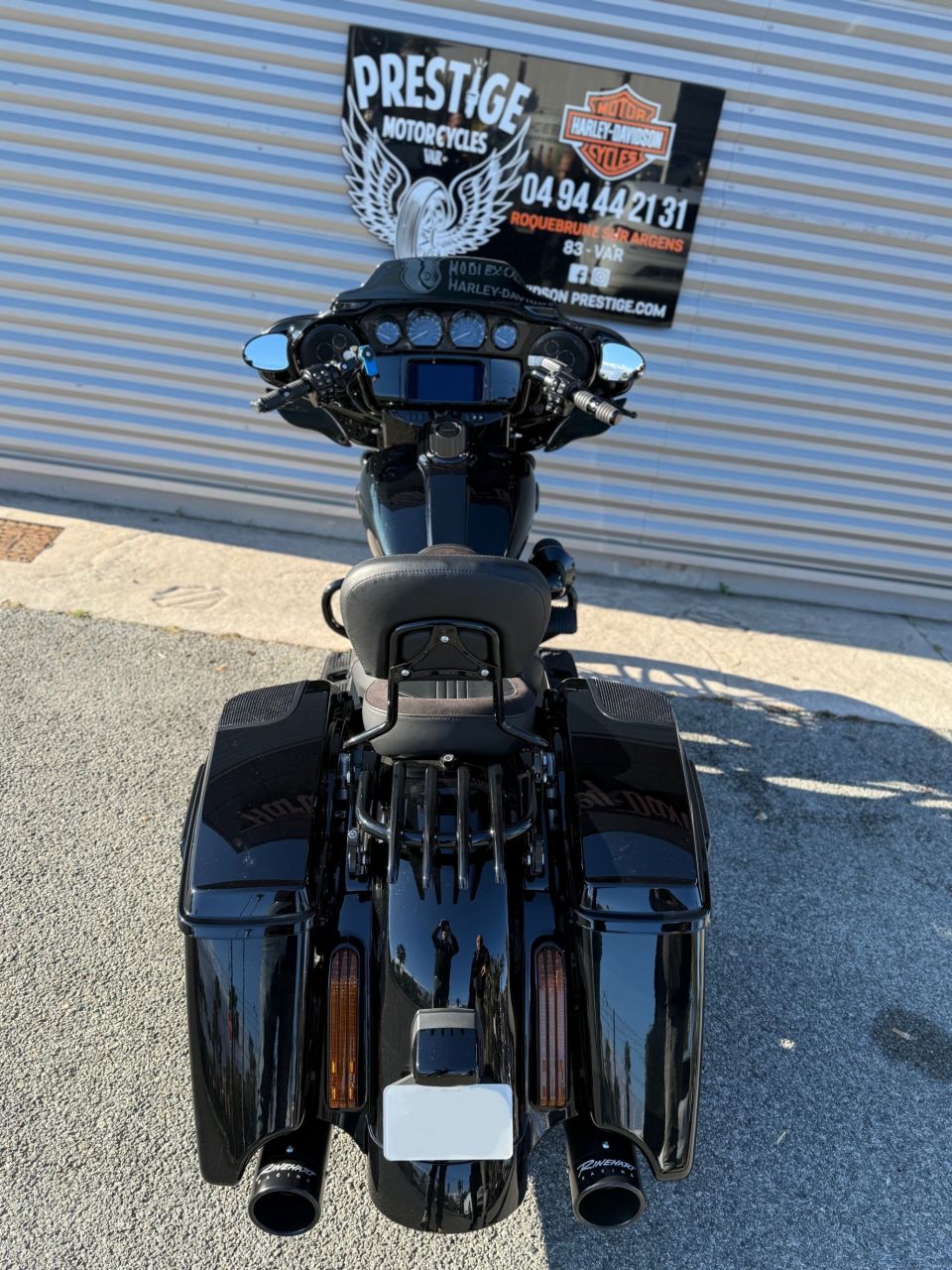 HARLEY-DAVIDSON TOURING STREET GLIDE 1800 CVO 4