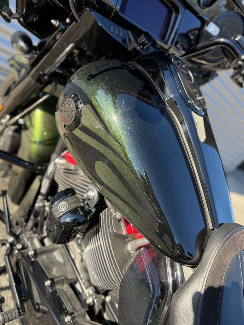 HARLEY-DAVIDSON TOURING STREET GLIDE 1800 CVO 4