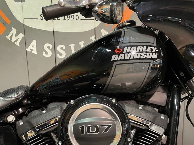 HARLEY-DAVIDSON SOFTAIL SPORT GLIDE 1745 4
