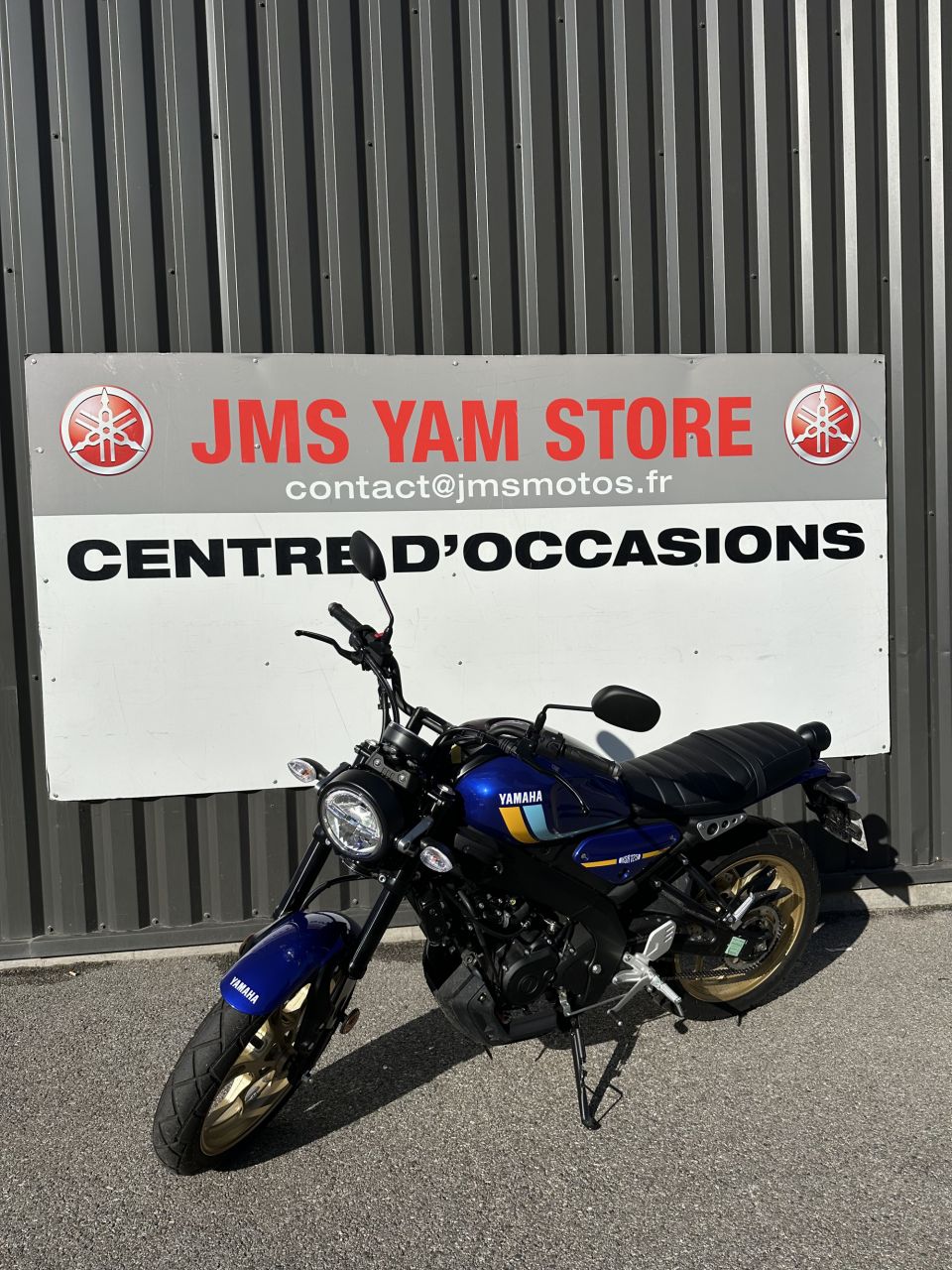 YAMAHA XSR 125 4