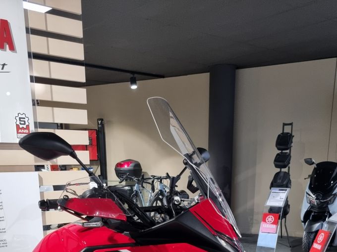 YAMAHA TRACER 7 4